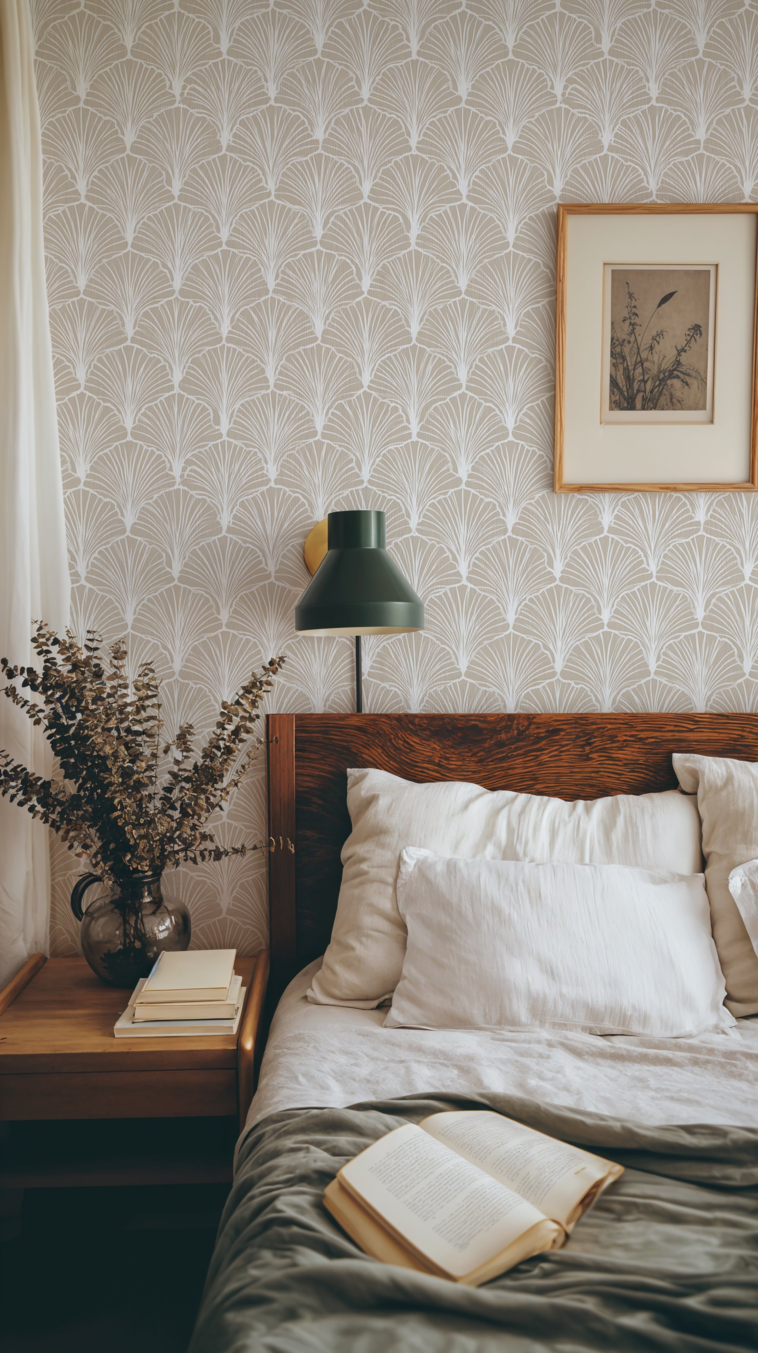 Beige ginkgo leaf wallpaper pattern
Elegant fan leaf wall mural design